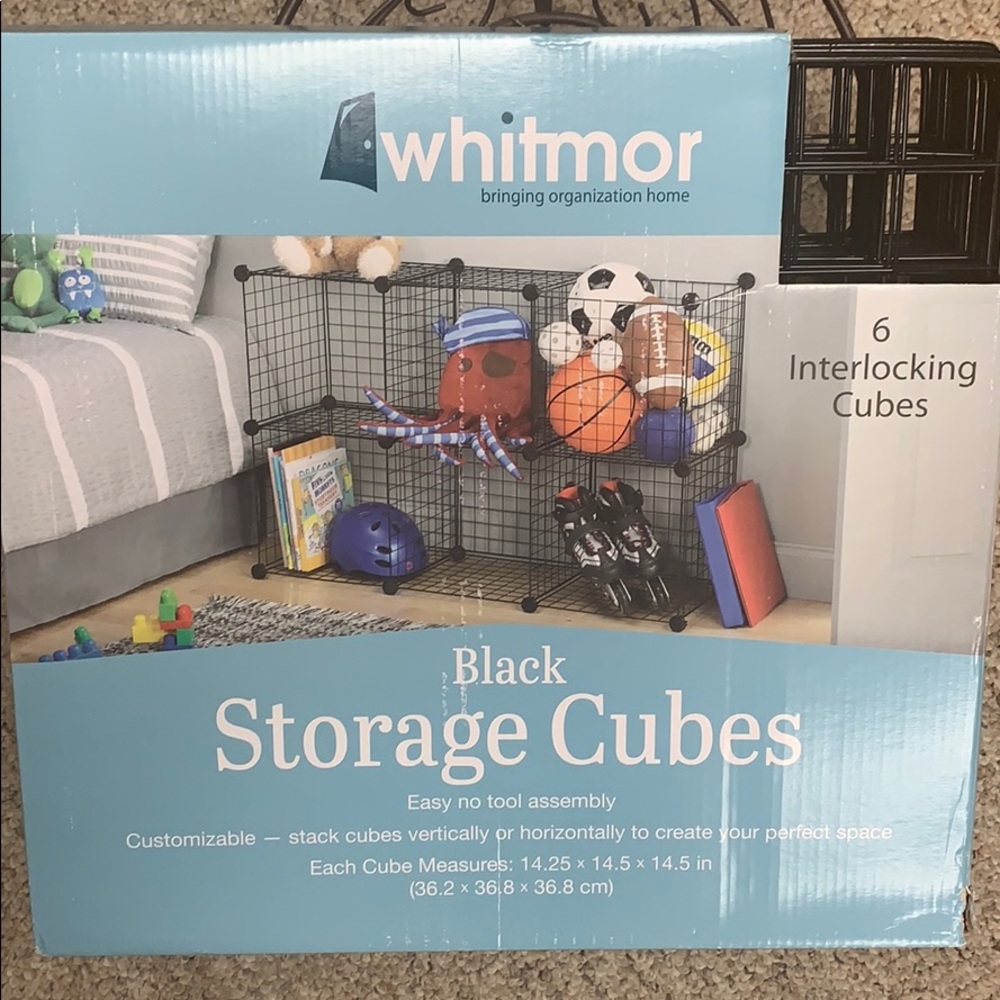 Black interlocking storage cubes